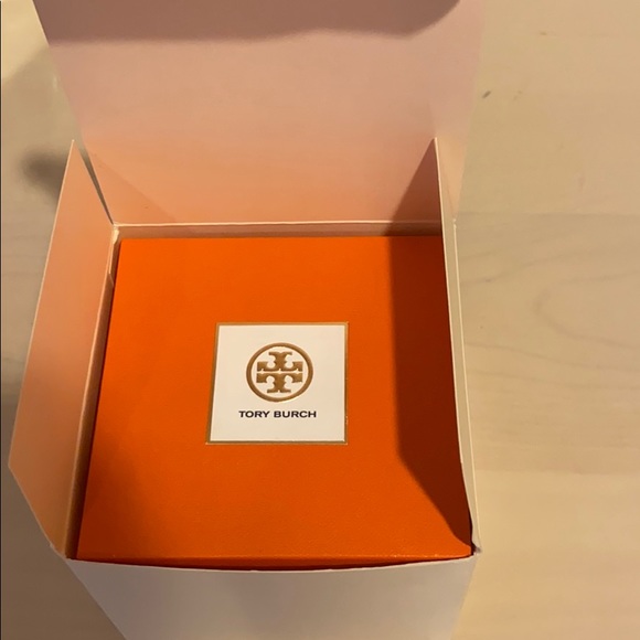 Tory Burch Reva Leather Watch - Picture 5 of 5